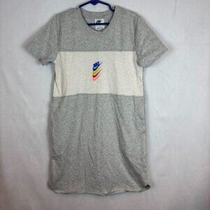 Nike Girls Grey Rainbow Logo Swish Short Sleeve Dress‎ Size Small